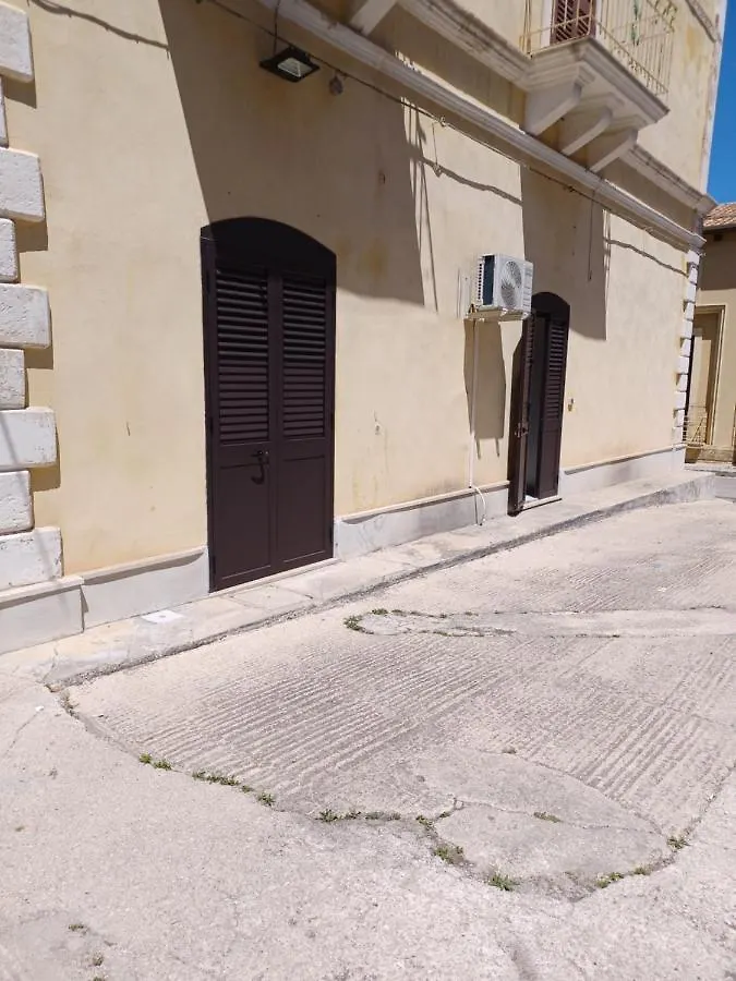 A Casa Ra Piazza Apartamento Pachino